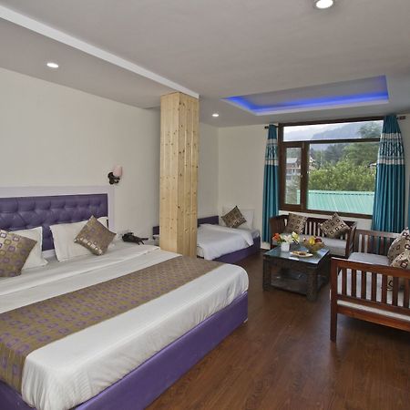 מנאלי Hotel Rock Sea מראה חיצוני תמונה